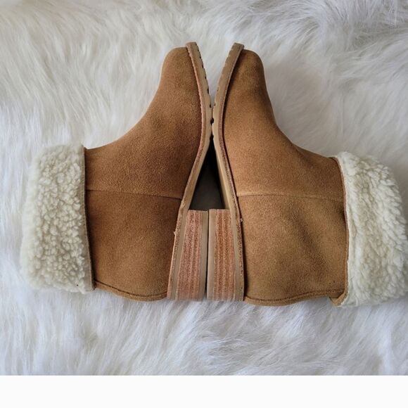 New Jack Rogers Stella Oak Suede Sherpa Winter Heeled Booties Size 7 - Picture 2 of 9